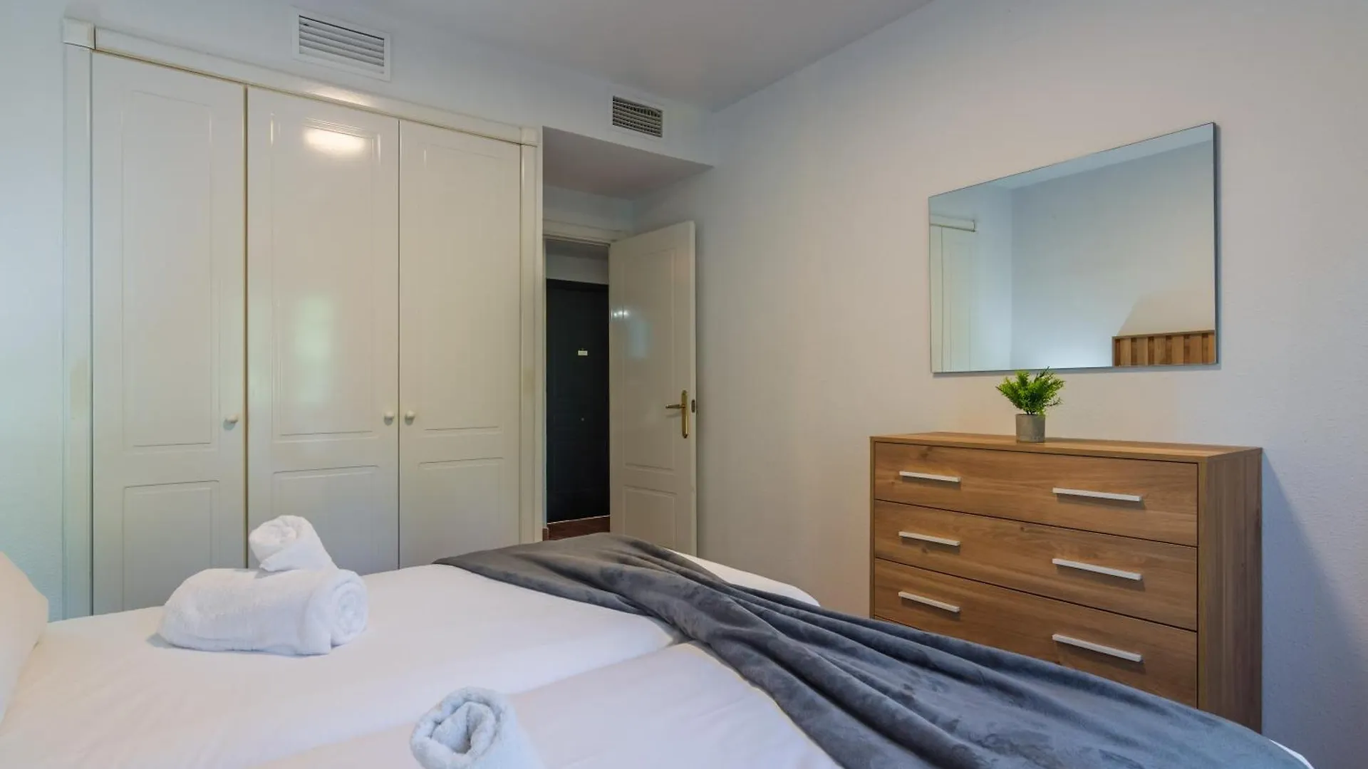 Hoyo I By H Apartment Isla Canela Spain